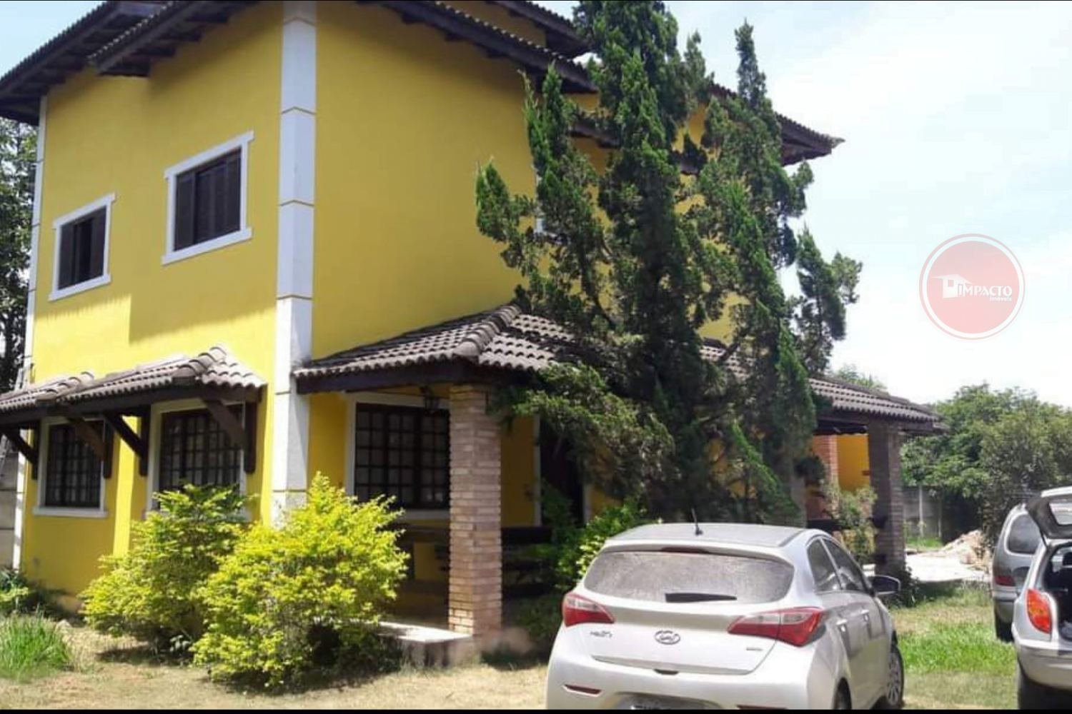 Linda chácara à venda no Jardim Costão 1000 m2