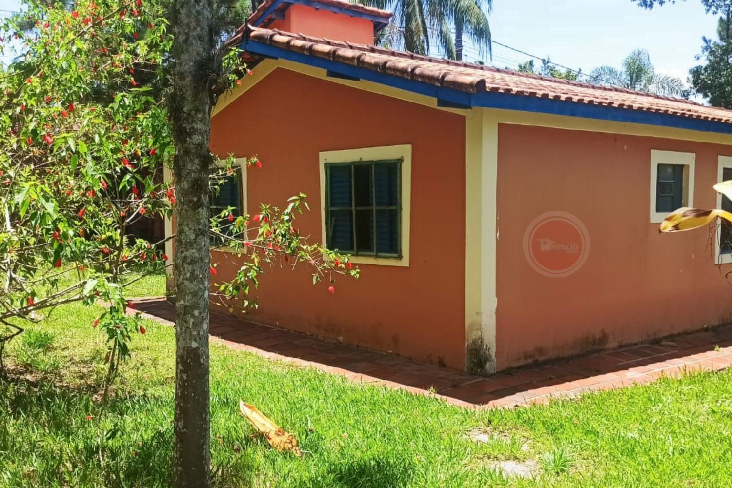 Chácara à venda 17000 m2 no bairro Parque Agrinco excelente topografia