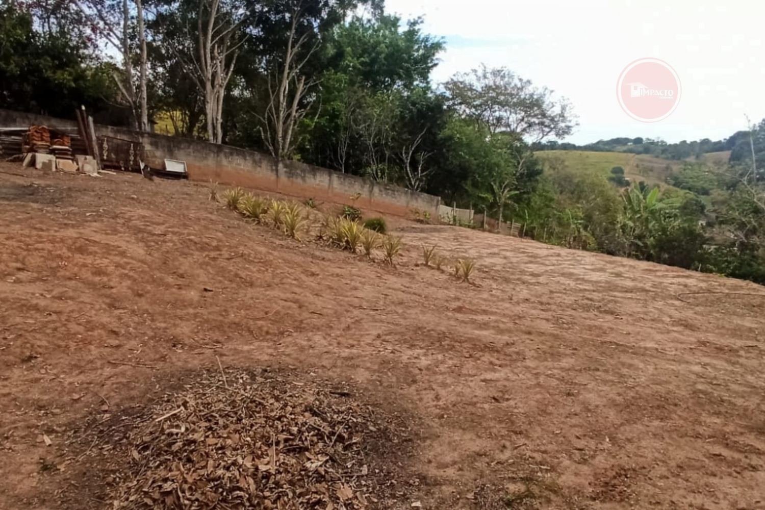 Chácara à venda 2.100 m² no bairro Santa Joana em Guararema