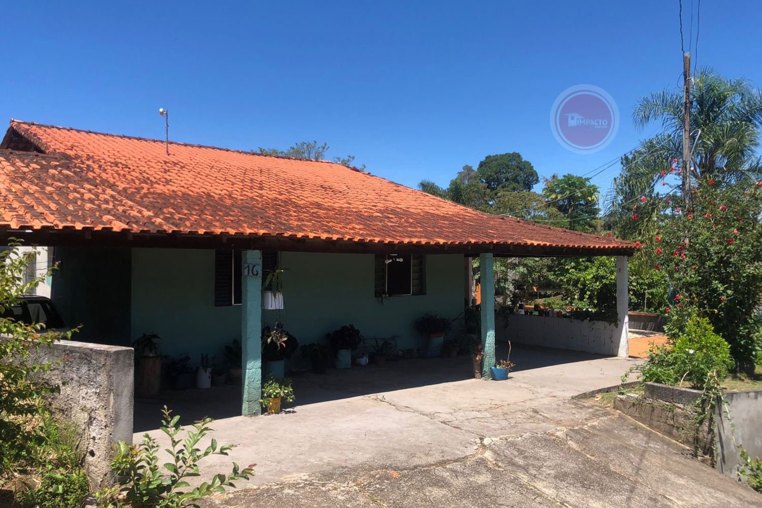 Belíssima mini chácara à venda no bairro do Serrote