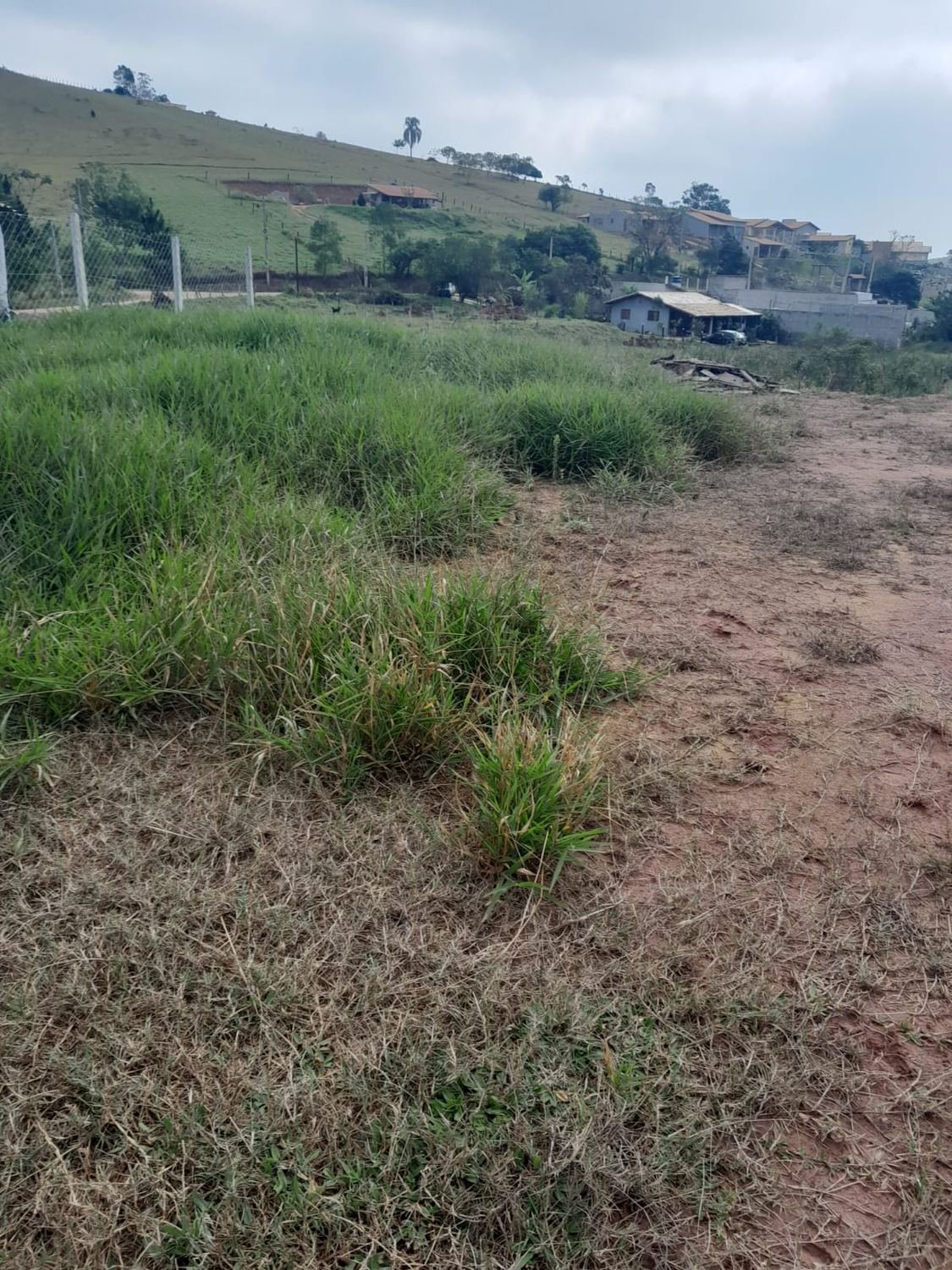 Maravilhoso terreno no bairro Dozinho Leite 500 m2